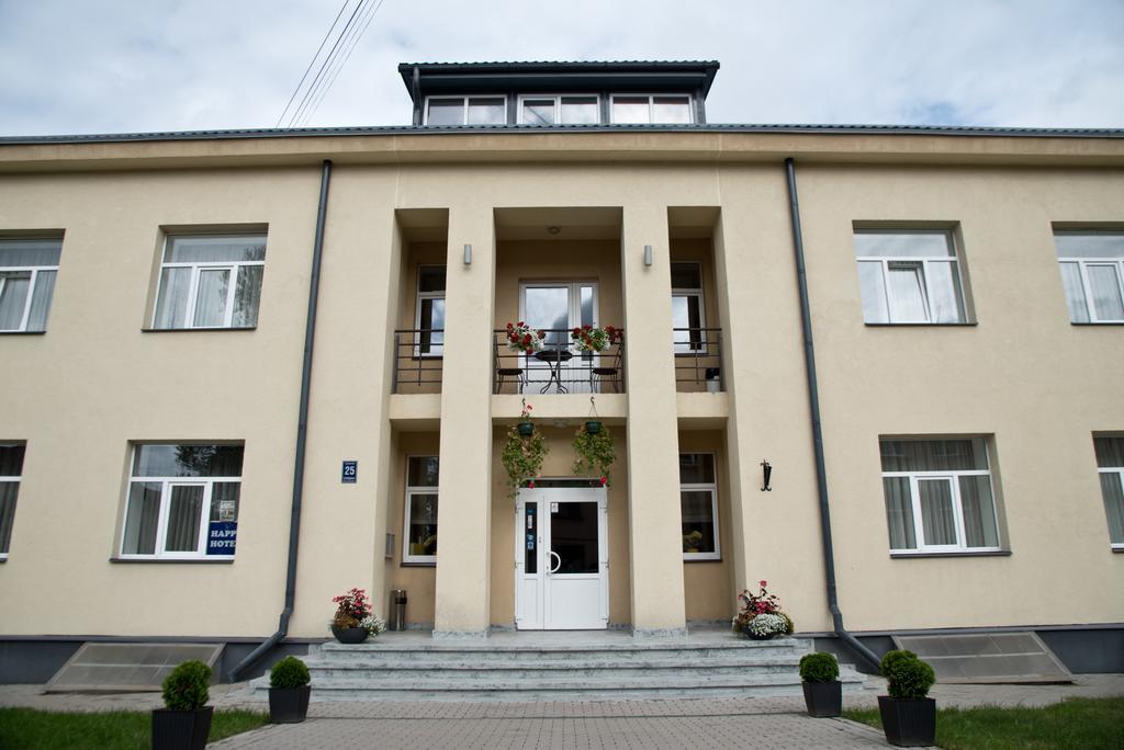 Happy Hotel Riga Exterior photo